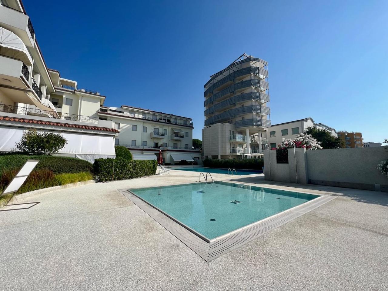 Bagni Miramare - Home Immobiliare Jesolo Exterior foto